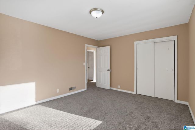 825 FOWLER CR, Birmingham, AL 35215