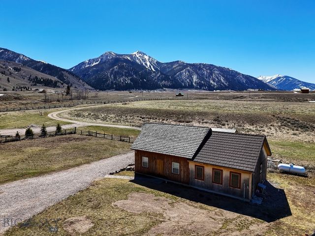 54 Torry Rd, Cameron, MT 59720