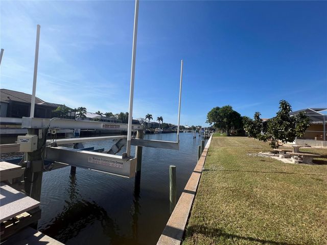 2533 RIO TIBER DRIVE, Punta Gorda, FL 33950