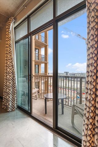 1510 Demonbreun St Apt 706, Nashville, TN 37203