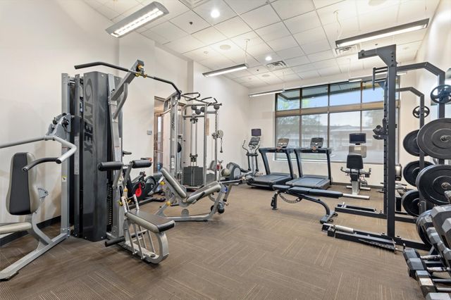 1510 Demonbreun St Apt 706, Nashville, TN 37203