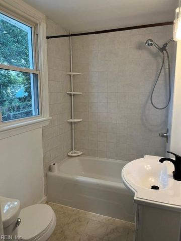 1607 E Ocean View AVE, Norfolk, VA 23503