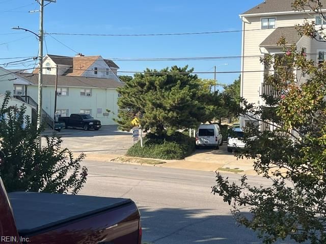 1607 E Ocean View AVE, Norfolk, VA 23503