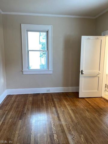 1607 E Ocean View AVE, Norfolk, VA 23503