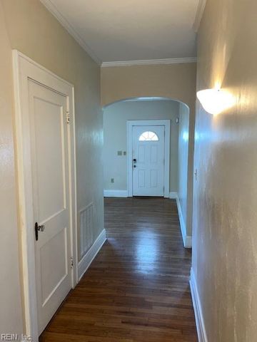 1607 E Ocean View AVE, Norfolk, VA 23503