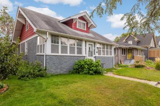 962 Aurora Avenue, Saint Paul, MN 55104