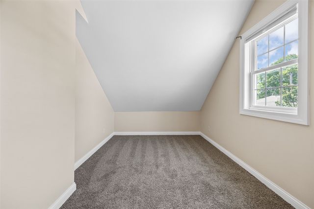 716 8th Street SW, Cedar Rapids, IA 52404