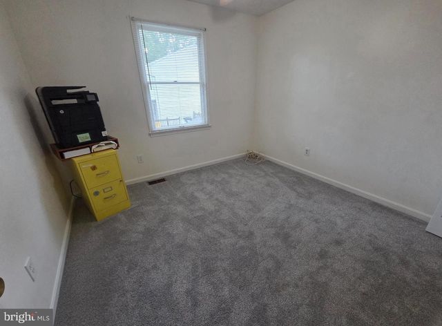 7853 FERNHILL AVE, Pasadena, MD 21122