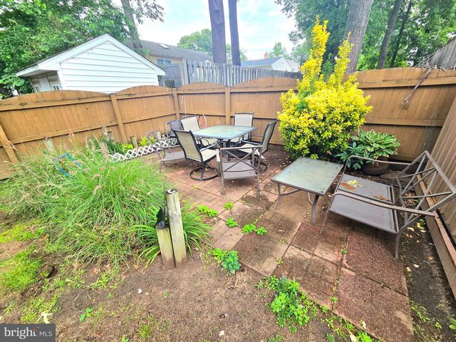 7853 FERNHILL AVE, Pasadena, MD 21122