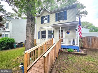 7853 FERNHILL AVE, Pasadena, MD 21122