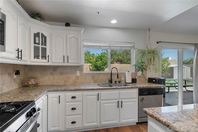 8871 Grace Street, Fontana, CA 92335