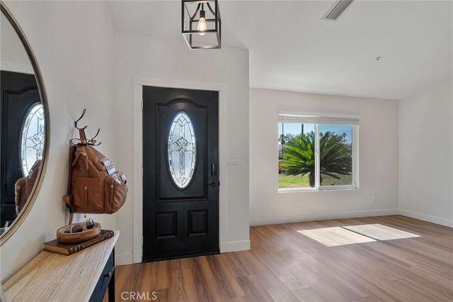 8871 Grace Street, Fontana, CA 92335