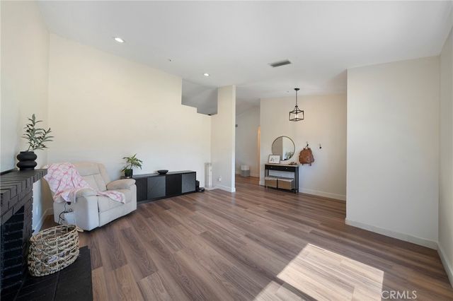 8871 Grace Street, Fontana, CA 92335