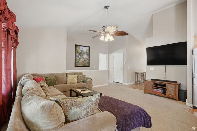 7063 W DRY SYCAMORE LN, West Jordan, UT 84081