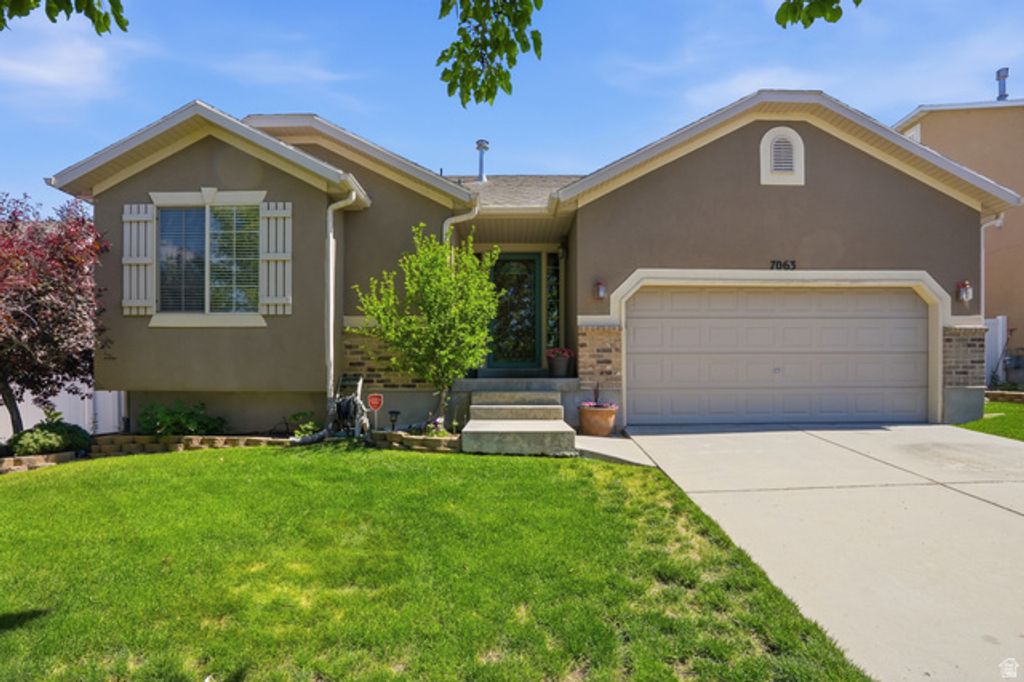 7063 W DRY SYCAMORE LN, West Jordan, UT 84081