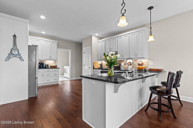 1612 Church Side Dr, Goshen, KY 40026