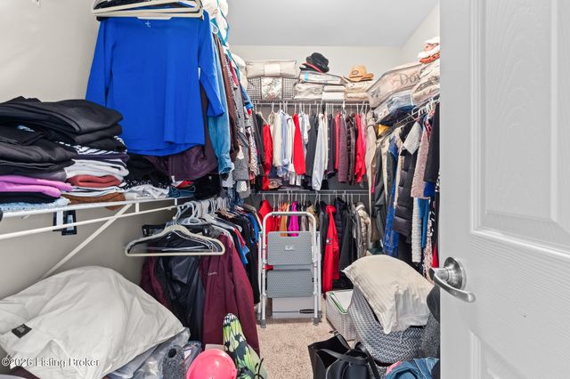 1612 Church Side Dr, Goshen, KY 40026