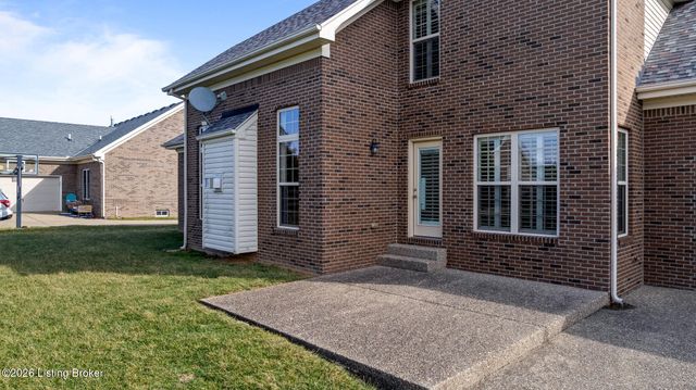 1612 Church Side Dr, Goshen, KY 40026