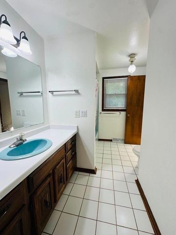 1760 OAKDALE AVENUE, Green Bay, WI 54302