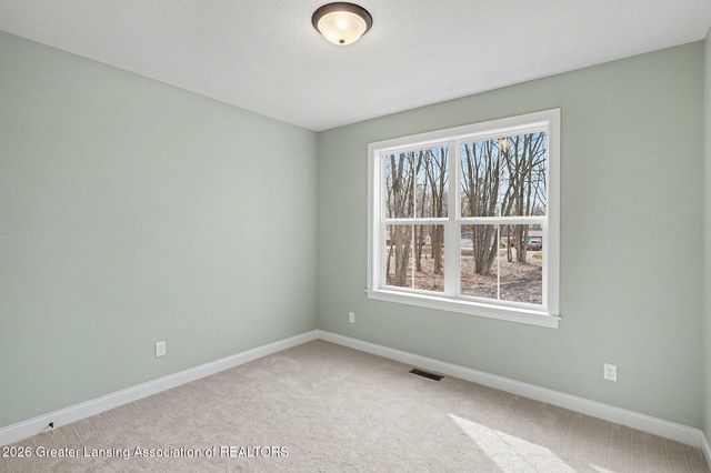 917 Chickasaw Drive, Mason, MI 48854