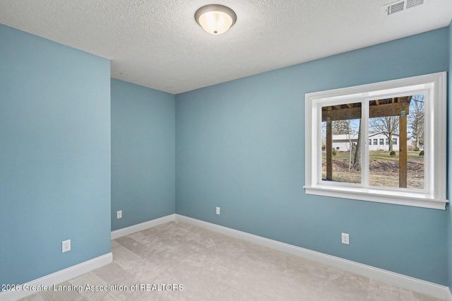 917 Chickasaw Drive, Mason, MI 48854