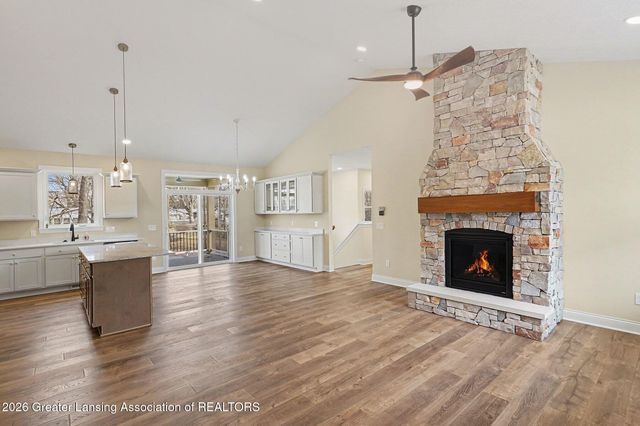 917 Chickasaw Drive, Mason, MI 48854