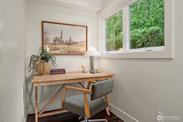 4600 92nd Avenue NE, Yarrow Point, WA 98004
