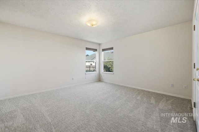 829 Bristol, Nampa, ID 83651