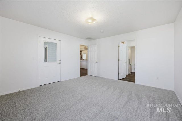 829 Bristol, Nampa, ID 83651