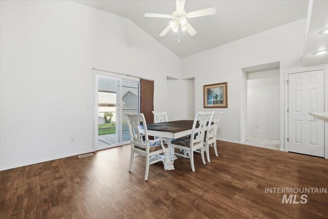 829 Bristol, Nampa, ID 83651