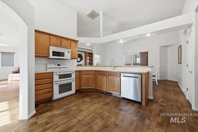 829 Bristol, Nampa, ID 83651