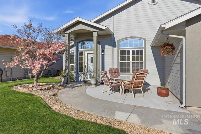 829 Bristol, Nampa, ID 83651