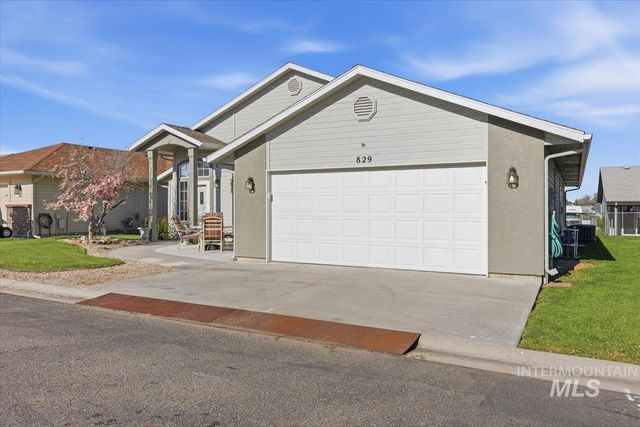 829 Bristol, Nampa, ID 83651