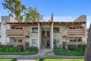 17574 Vandenberg 11, Tustin, CA 92780