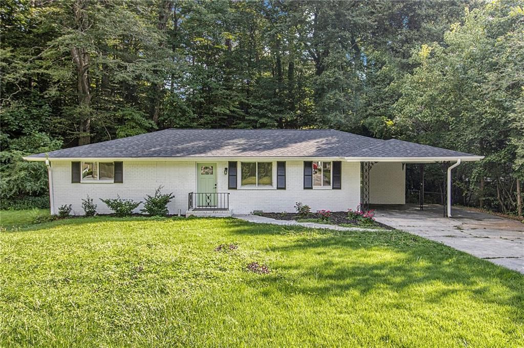 1595 Moncrief Circle, Decatur, GA 30033