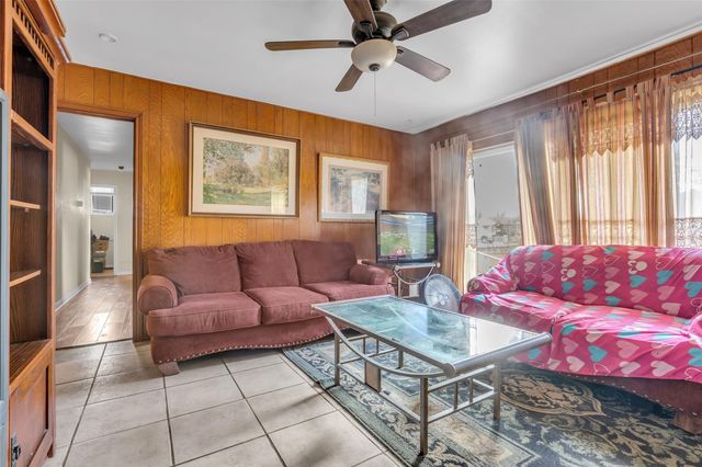 4903 Connorvale Road, Houston, TX 77039