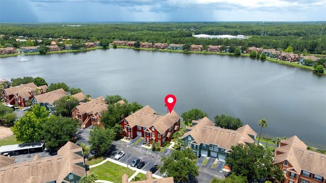 9714 LAKE CHASE ISLAND WAY, Tampa, FL 33626