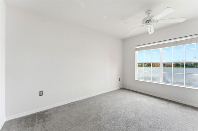 9714 LAKE CHASE ISLAND WAY, Tampa, FL 33626