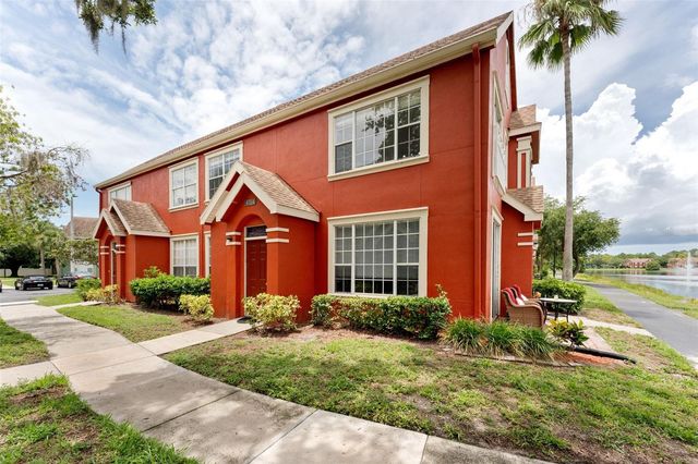 9714 LAKE CHASE ISLAND WAY, Tampa, FL 33626