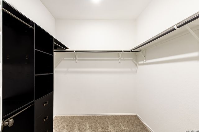 2512 Ayers, Seguin, TX 78155