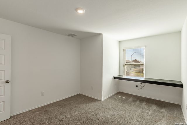 2512 Ayers, Seguin, TX 78155