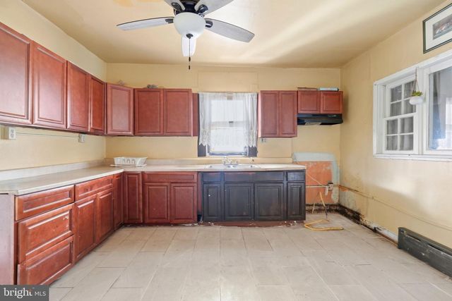 825 GEORGE ST, Norristown, PA 19401