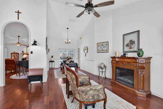 2010 RIVER PARK COURT, Valrico, FL 33596