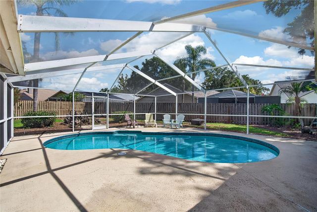 2010 RIVER PARK COURT, Valrico, FL 33596