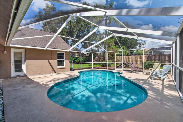 2010 RIVER PARK COURT, Valrico, FL 33596