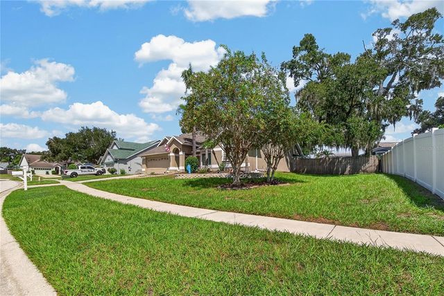 2010 RIVER PARK COURT, Valrico, FL 33596