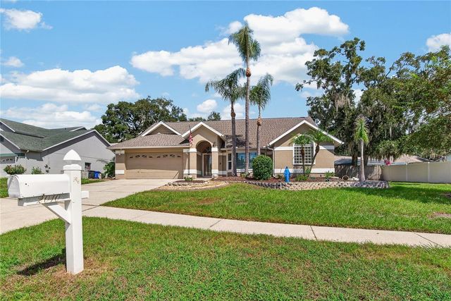 2010 RIVER PARK COURT, Valrico, FL 33596