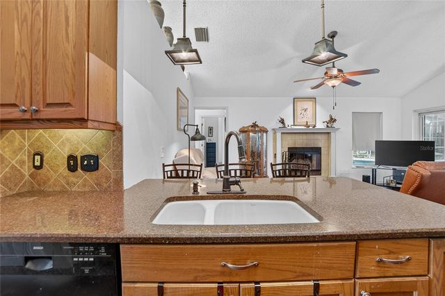 2010 RIVER PARK COURT, Valrico, FL 33596