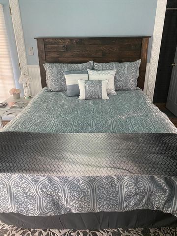 507 8th Street, Kemah, TX 77565