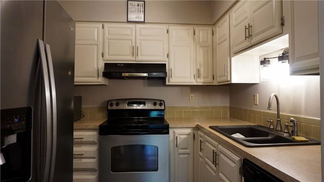 66 Dogwood Drive, Bella Vista, AR 72715